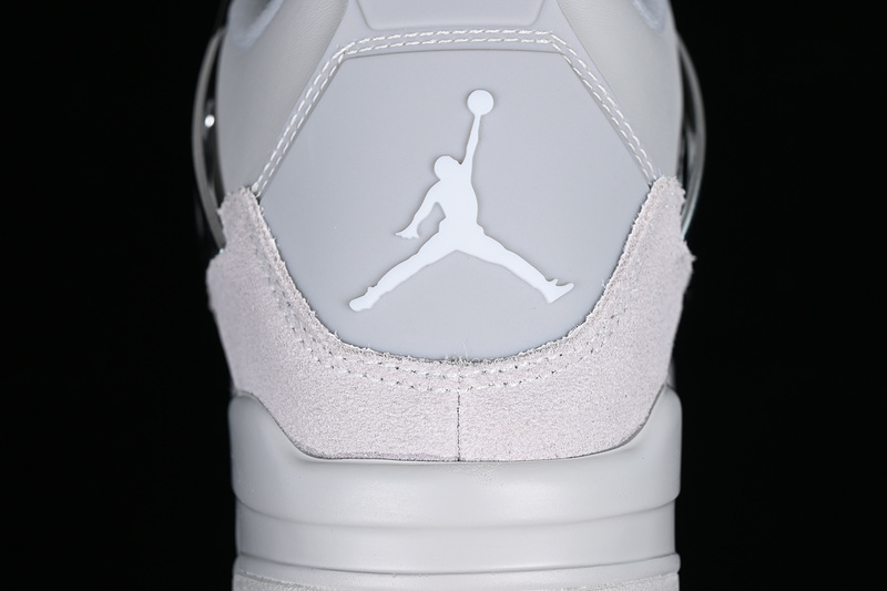 Air Jordan 4 Retro Frozen Moments White/Grey/Silver 23