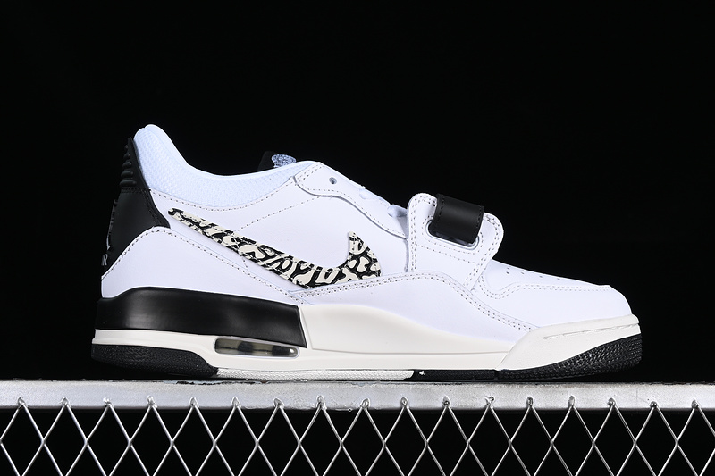 Air Jordan Legacy Aj312 Low White/Black 7