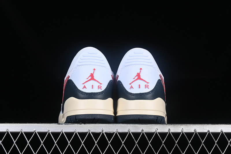 Air Jordan Legacy Aj312 Low White/Red/Blue 7