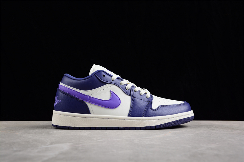 Air Jordan 1 Low White/Purple 21