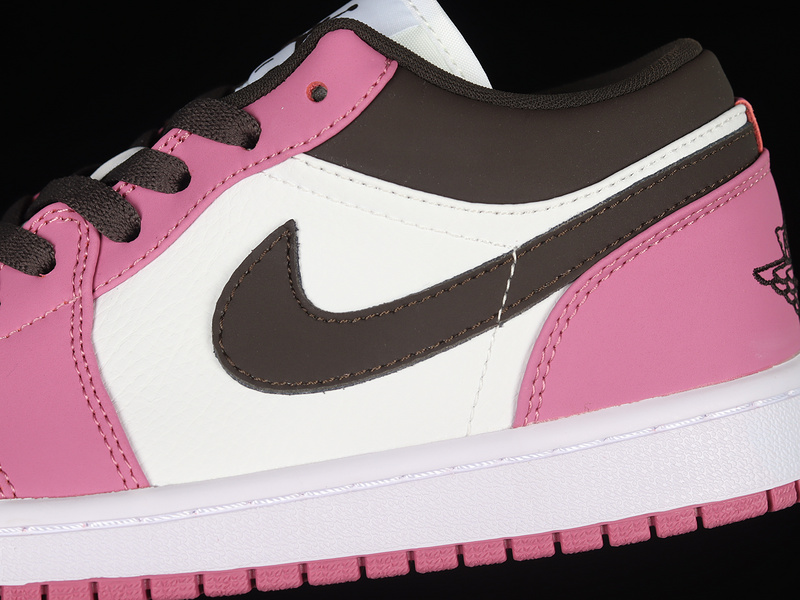 Air Jordan 1 Low White/Black/Pink 7