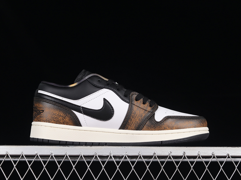 Air Jordan 1 Low Se Wear-Away Black/White Onyx/White/Sail 27