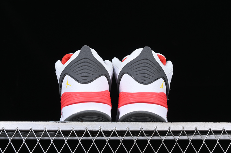 Air Jordan Max Aura 5 White/Black/Red 17