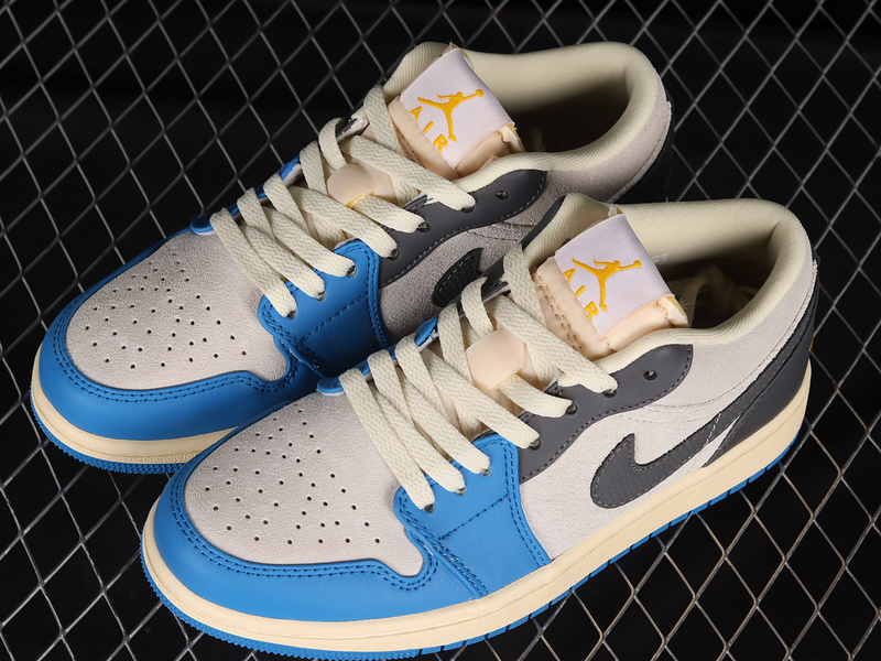 Air Jordan 1 Low Unc White/University Blue-Grey-Sail 7