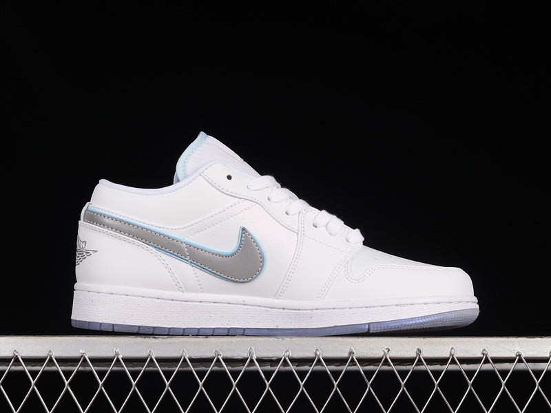 Air Jordan 1 Low Dare To Fly White/White/Light Grey 11