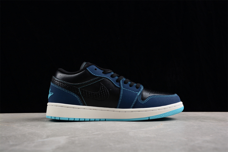 Air Jordan 1 Low Black/Blue/White 13