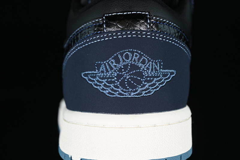 Air Jordan 1 Low Se Black/Black/Dark Obsidian/Sail 13