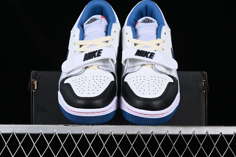 Air Jordan Legacy Low White/Black/Grey/Blue 3