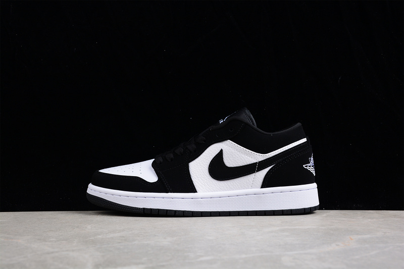 Air Jordan 1 Retro Low Black/Black/White 29