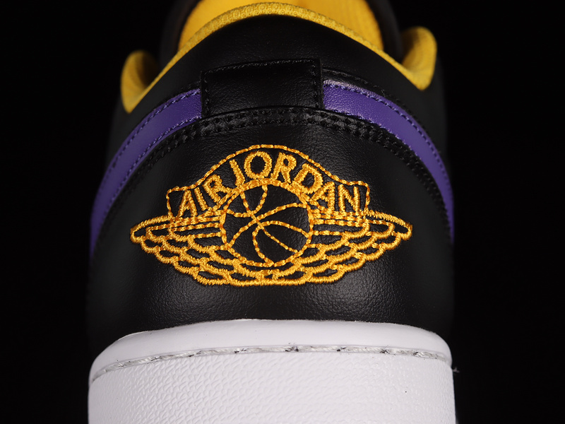 Air Jordan 1 Low Black/Dark Concord-Taxi 7