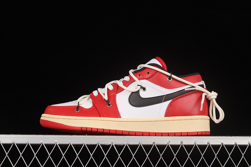 Air Jordan 1 Low University Red/Black/White 5