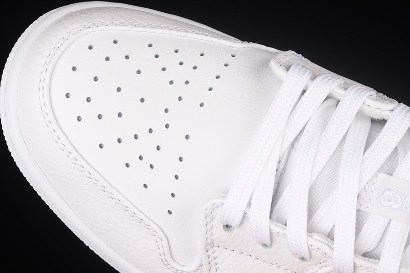 Air Jordan 1 Low White/White/White 31