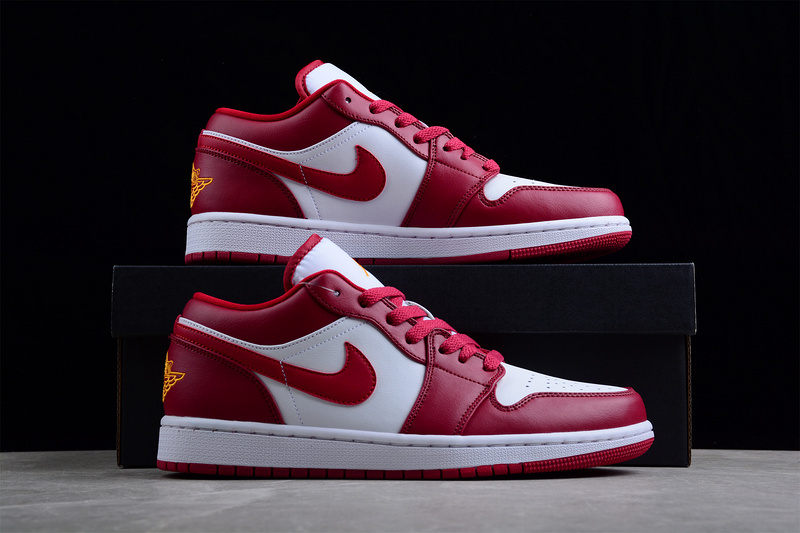 Air Jordan 1 Low Gs Cardinal Noble Red/White/Noble Red/University Gold 9