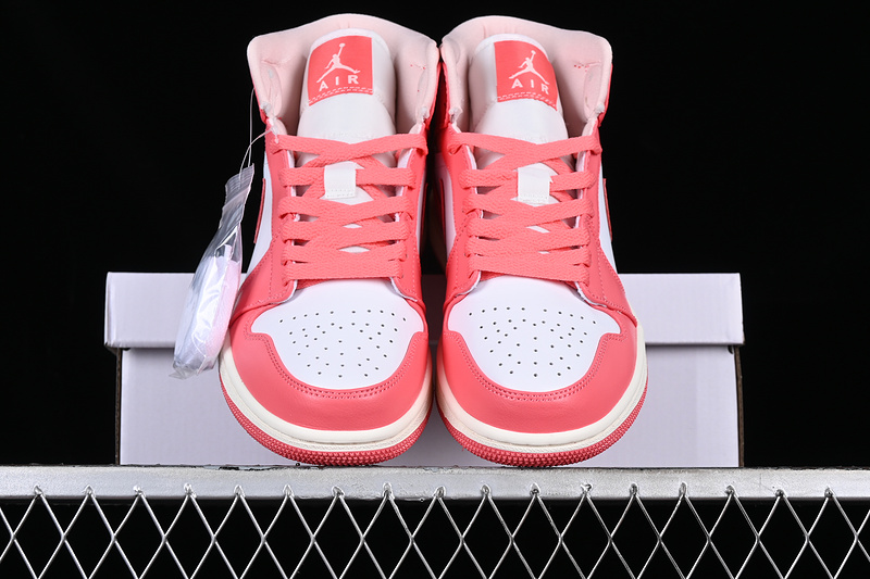 Air Jordan 1 Mid White/Pink 29