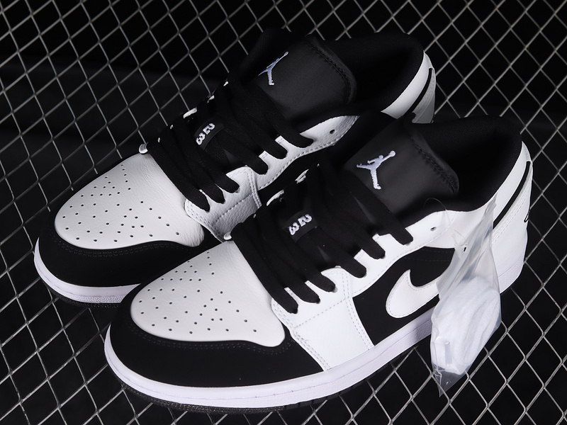 Air Jordan 1 Low Black/White/White 27