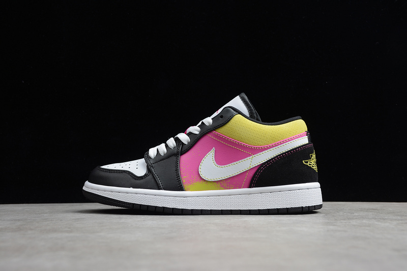 Air Jordan 1 Low Spray Paint Black/Active Fuchsia-Cyber-White 33