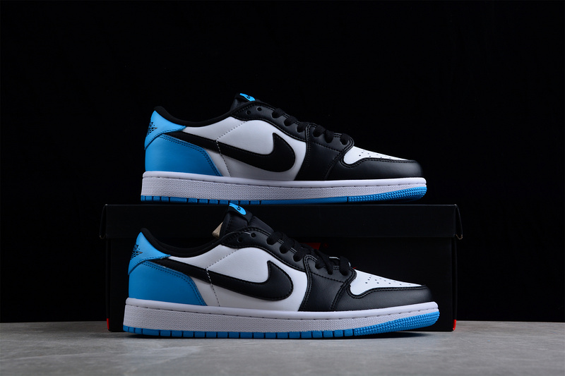 Air Jordan 1 Low Og Unc White/Dark Powder Blue-Black 29