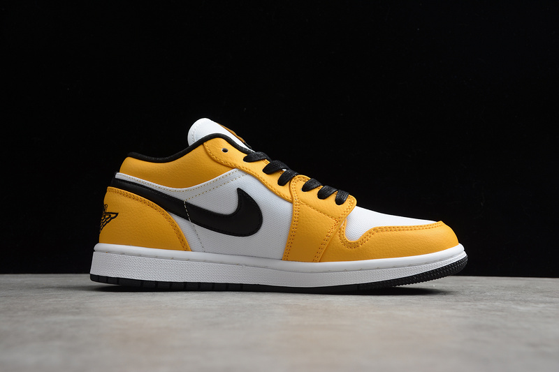 Air Jordan 1 Low White/Laser Orange-Black 9