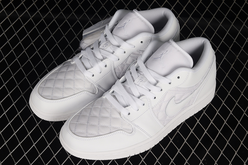 Air Jordan 1 Low Quilted White/White/White 25