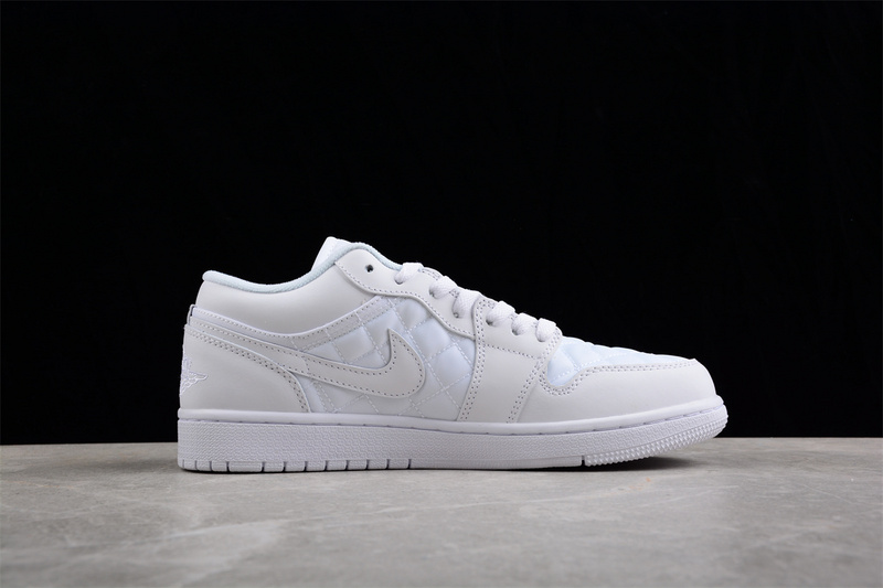 Air Jordan 1 Low Triple White Quilted White/White/White 5