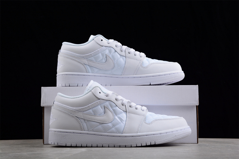 Air Jordan 1 Low Triple White Quilted White/White/White 25