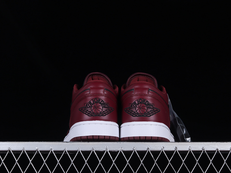 Air Jordan 1 Low Dark Beetroot Black/Dark Beetroot/White 11