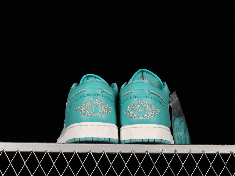 Air Jordan 1 Low Tropical Teal/Sandy Beige 27