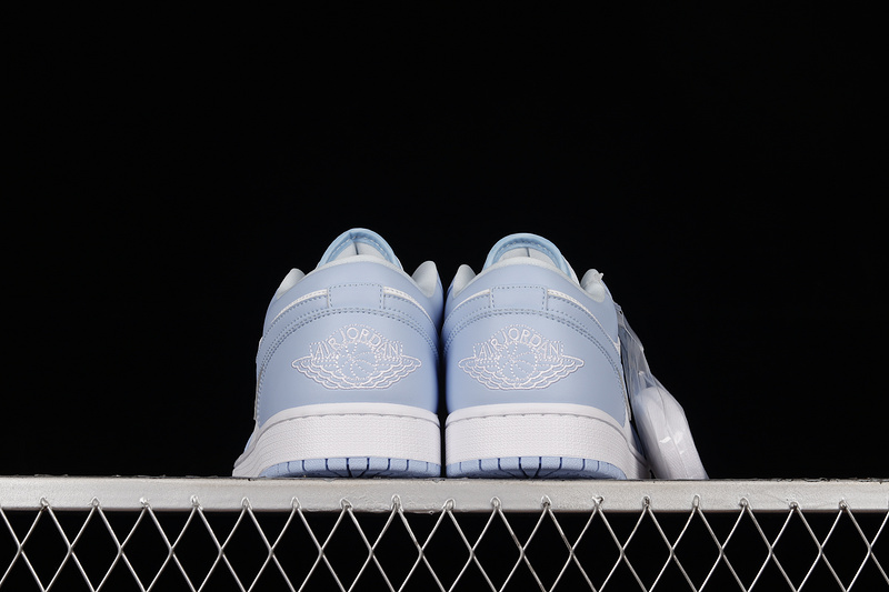 Air Jordan 1 Low Aluminum/White/Aluminum 3