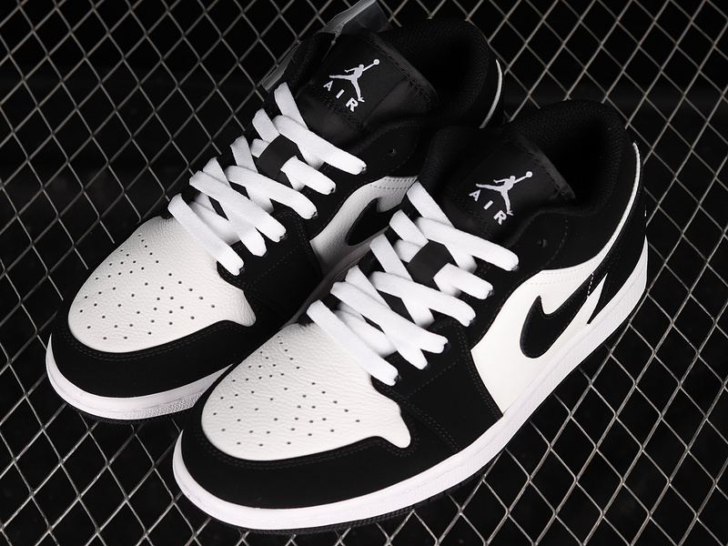 Jordan 1 Low Panda White/Black-White 7