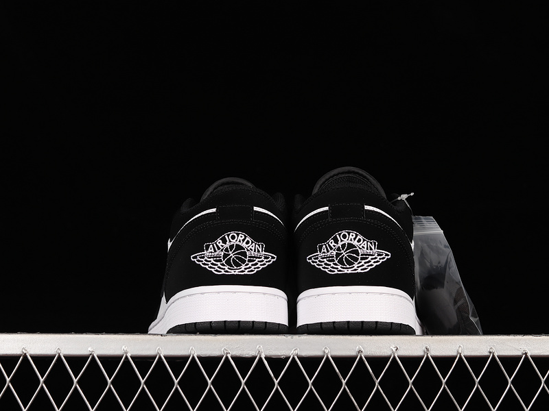 Jordan 1 Low Panda White/Black-White 19