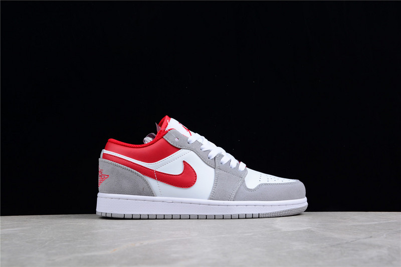 Air Jordan 1 Low Se Light Smoke Grey/Gym Red 27