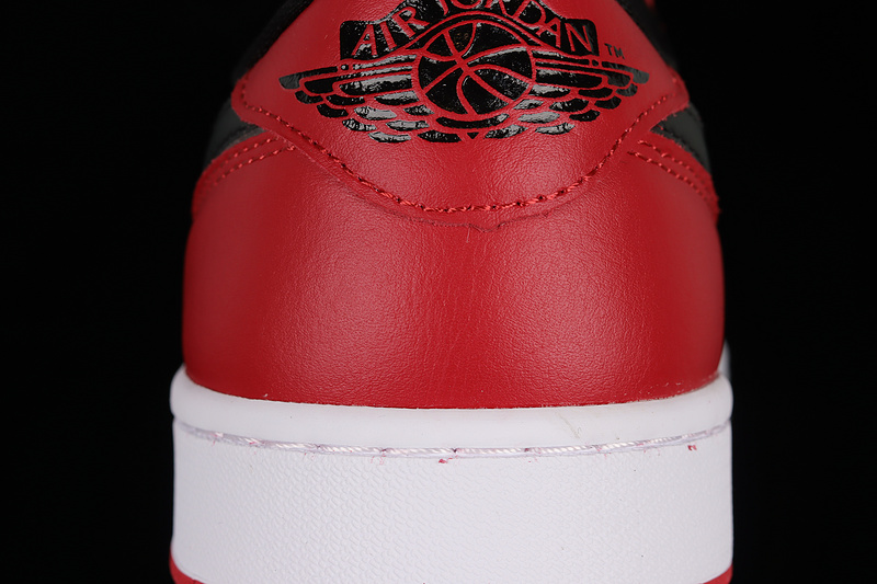 Air Jordan 1 Low Golf Chicago Varsity Red/Black/White 19