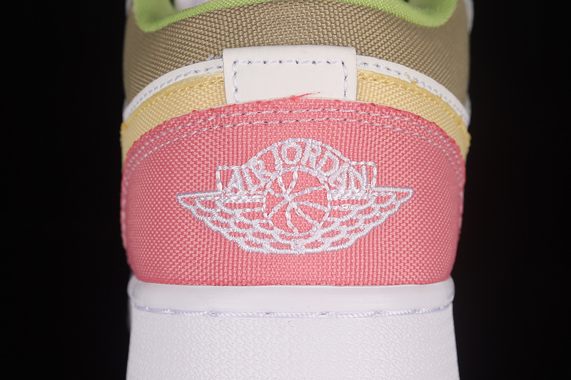 Air Jordan 1 Low Se White/White/Vivid Green 7