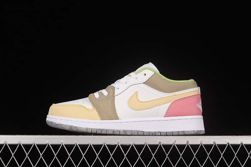 Air Jordan 1 Low Se White/White/Vivid Green 19