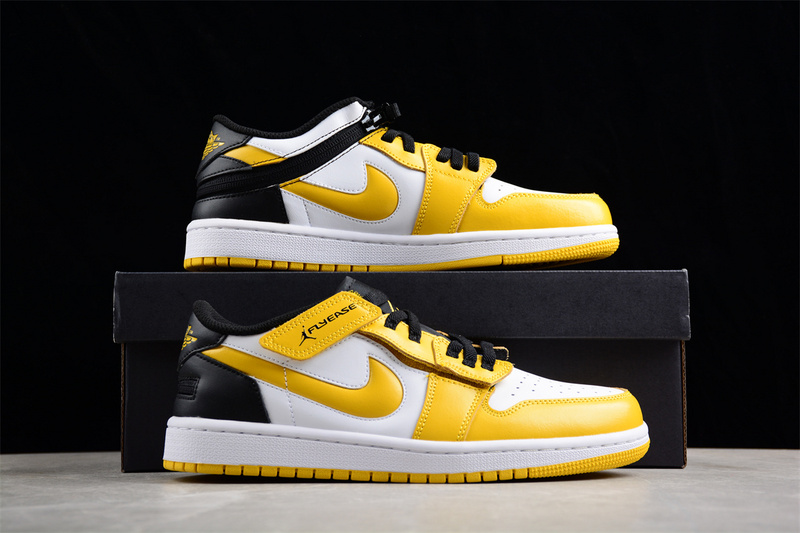 Air Jordan1 Low Flyease White/Black/Yellow 3