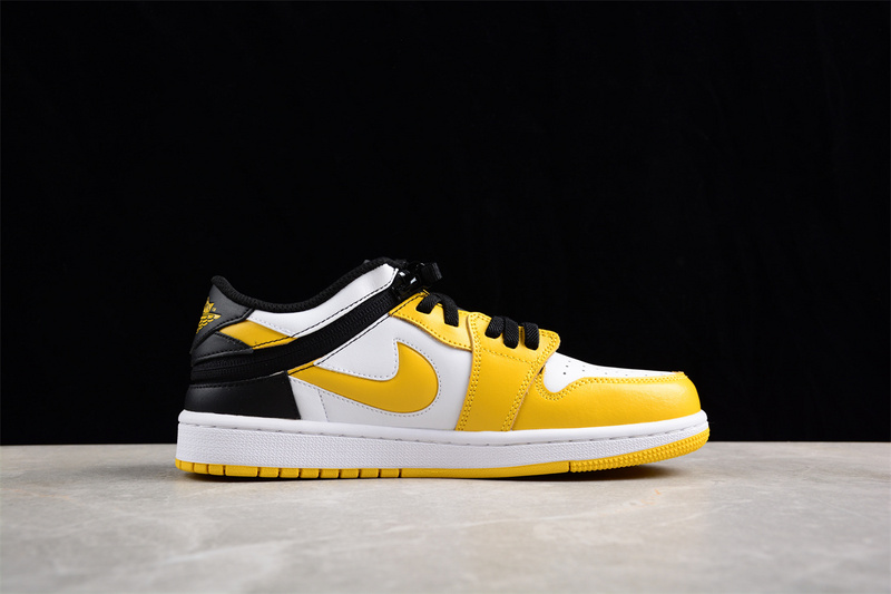 Air Jordan1 Low Flyease White/Black/Yellow 9