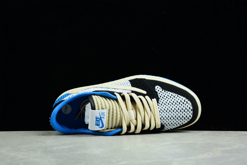 Air Jordan 1 Low Flyknit Blue/Black/Beige 27