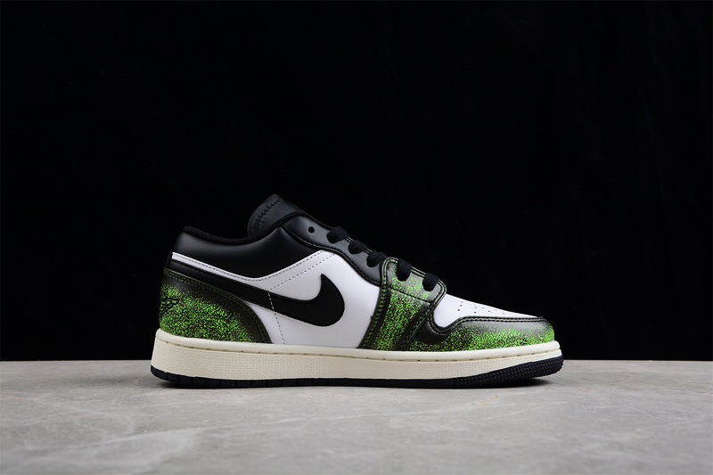 Air Jordan 1 Low Se Gs Wear-Away Black/Electric Green/White/Sail 13