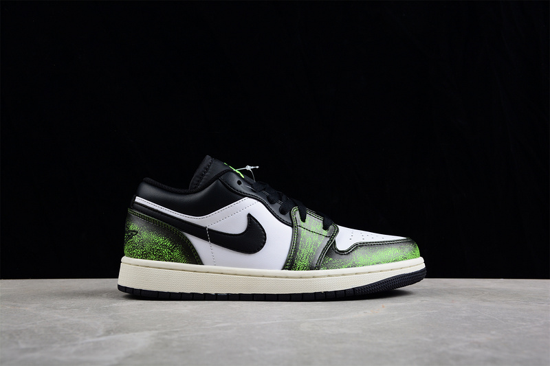 Air Jordan 1 Low Se Gs Wear-Away Black/Electric Green/White/Sail 17