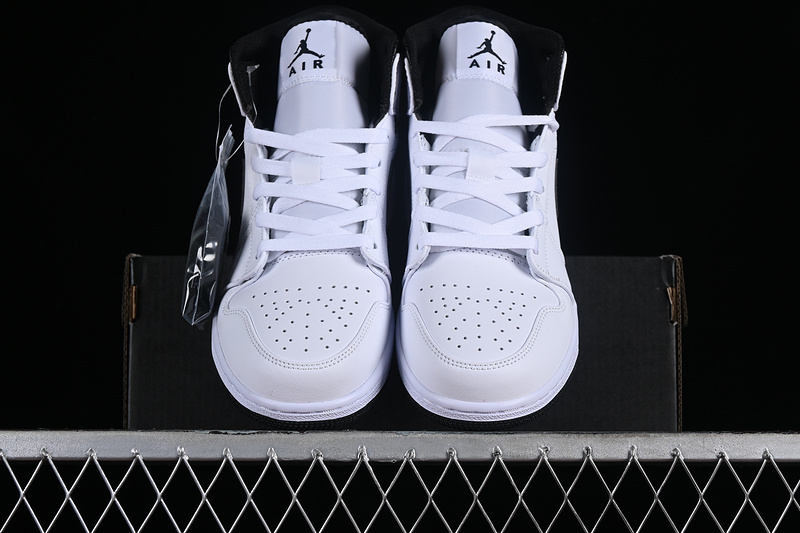 Air Jordan 1 Mid White/Black/White/Black 21