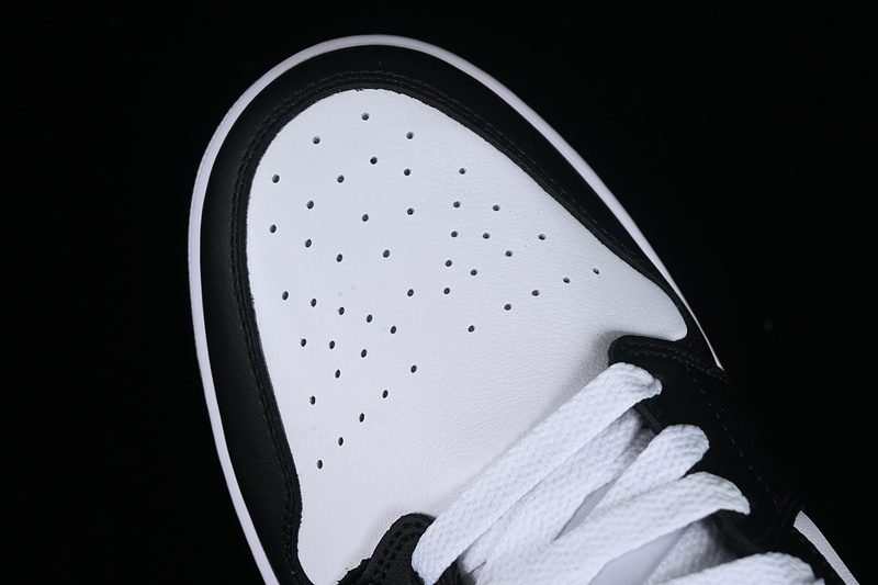 Air Jordan 1 Mid White/Black/Green 13