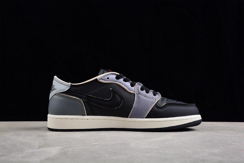 Air Jordan 1 Retro Low Black/Dark Smoke Grey/Light Smoke Grey/Sail/Coconut Milk 15