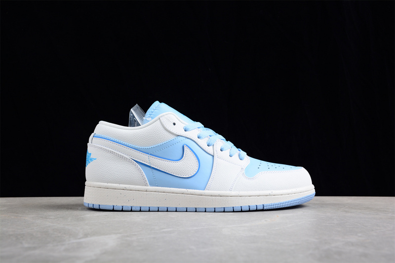 Air Jordan 1 Low Se Reverse Ice Blue Sail/Dark Powder Blue/Ice Blue 21