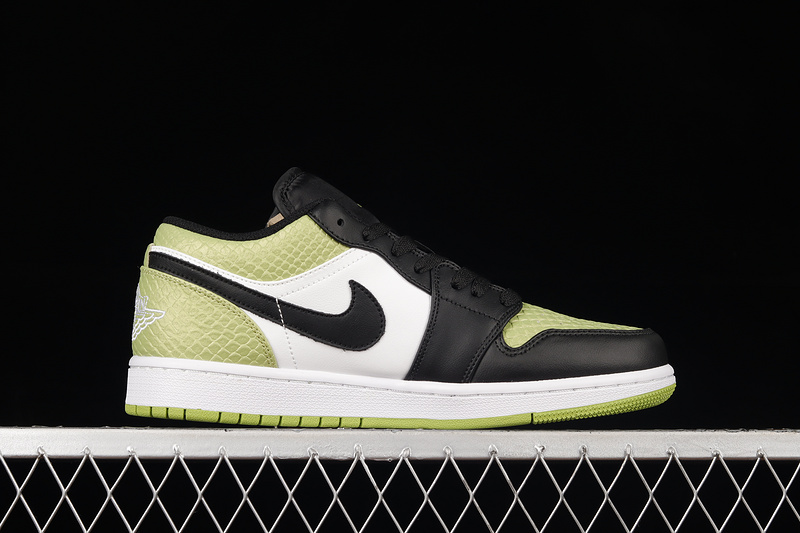 Air Jordan 1 Low Vivid Green/Vivid Green/Black/White 3