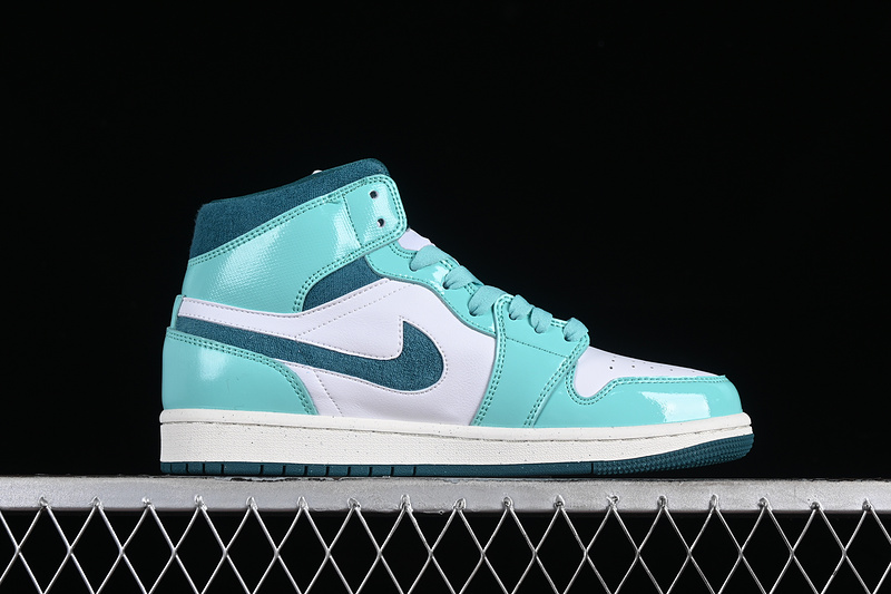 Air Jordan 1 Mid Bleached Turquoise/Barely Green/Sail/Sky Teal 21