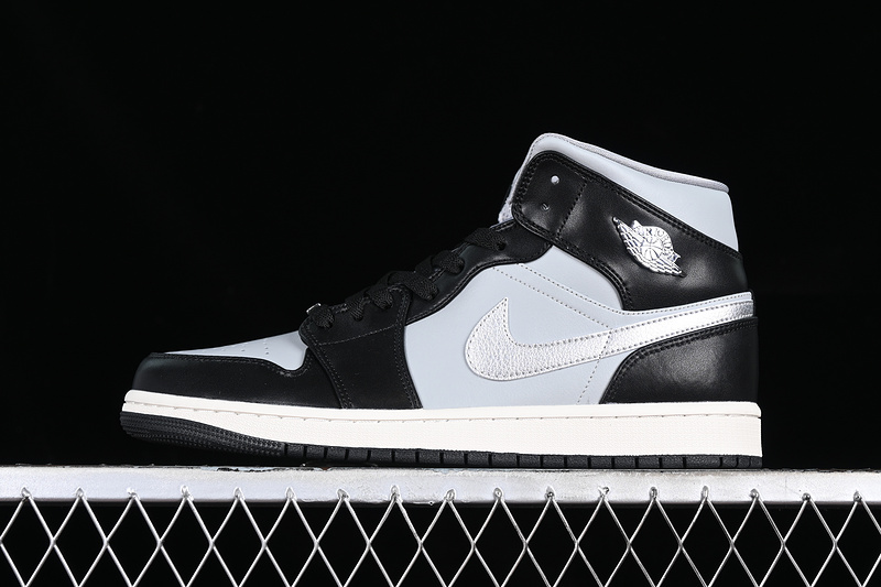 Air Jordan 1 Mid Se Black Chrome White/Grey/Black 5