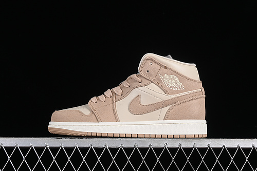 Air Jordan 1 Mid Legend Light Brown/Sail/Legend Medium Brown 19