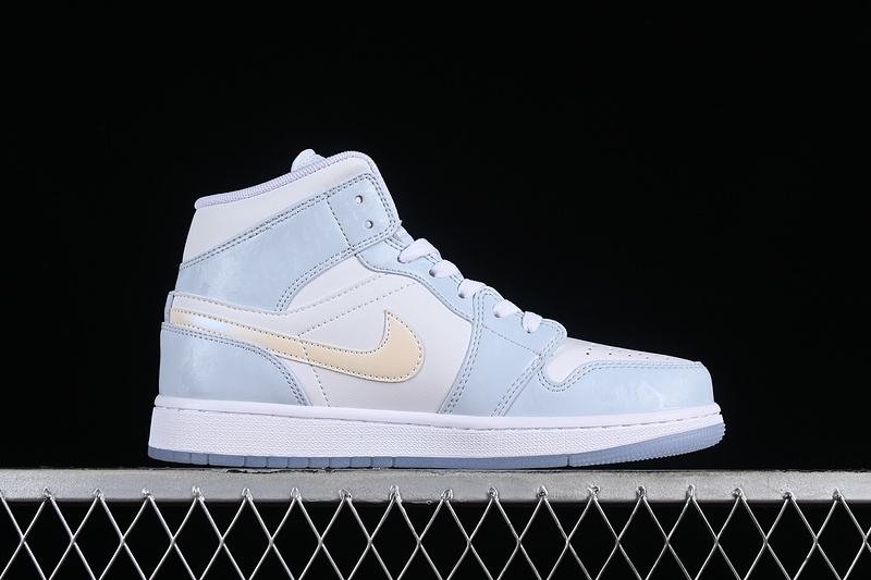 Air Jordan 1 Mid Se Gs Glitter Swoosh Blue Tint/Summit White/White/Ice Blue 25