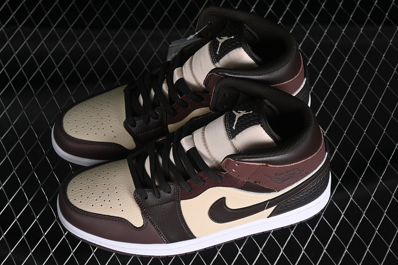 Air Jordan 1 Mid White/Brown/Black/Yellow 5