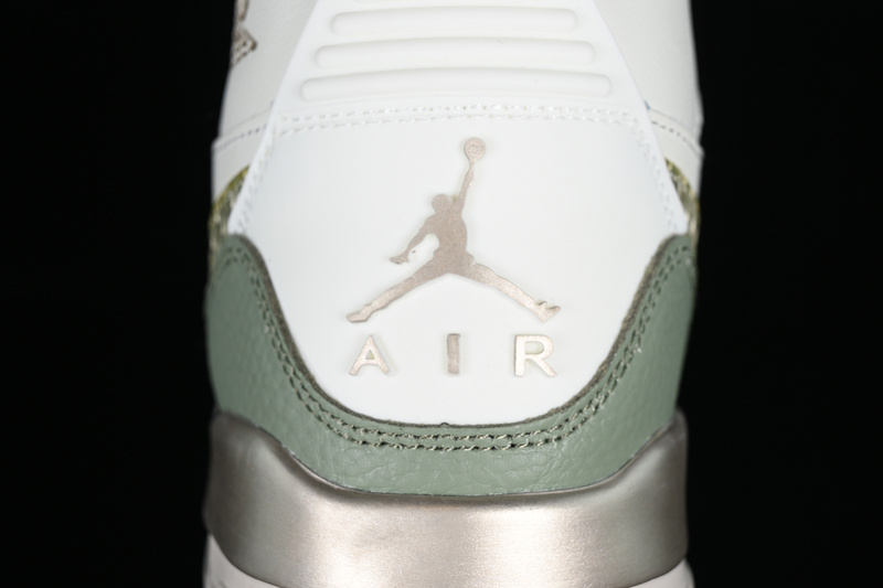 Air Jordan Legacy White/Green/Gold 15